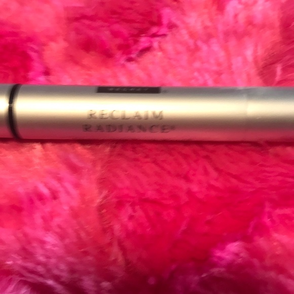 Reclaim radiance - Picture 1 of 3